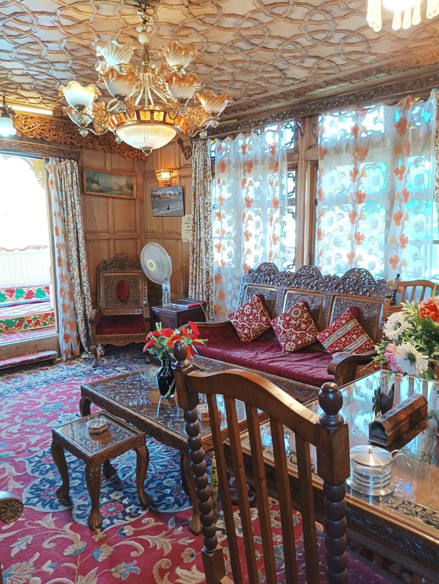 New Minar Group Of Houseboats Hotel Srinagar  Exterior photo