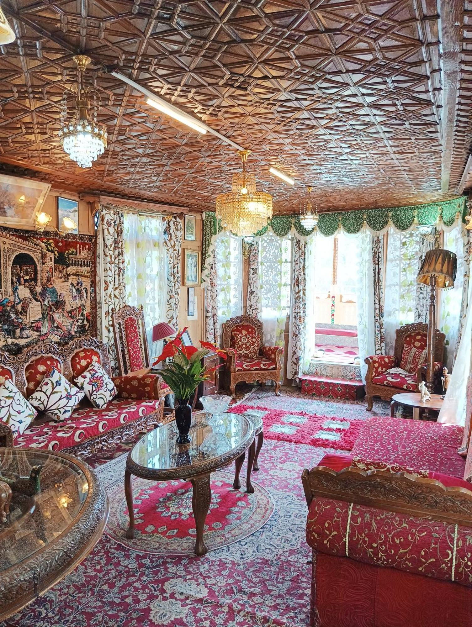 New Minar Group Of Houseboats Hotel Srinagar  Exterior photo